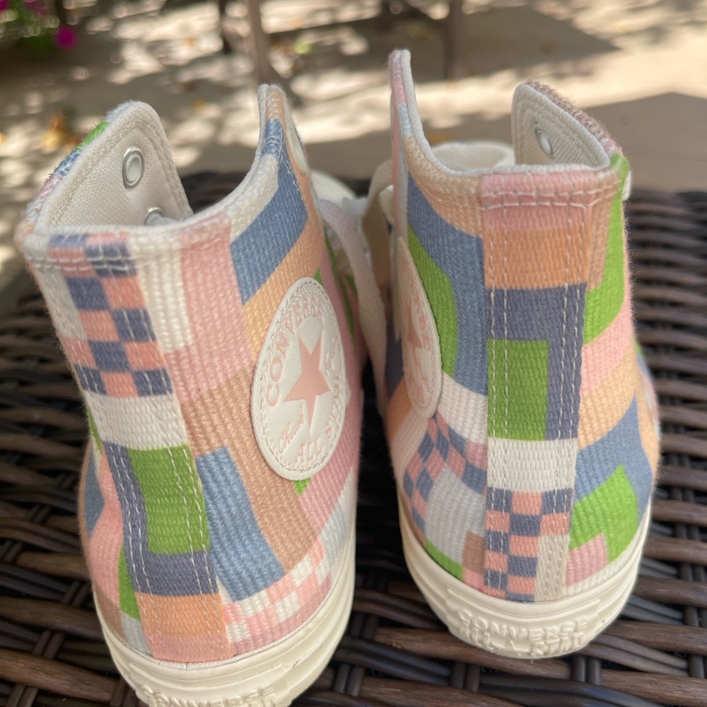 Converse High-Top Canvas Pink & Green High-Top Sneakers Pixelated design - Picture 4 of 5
